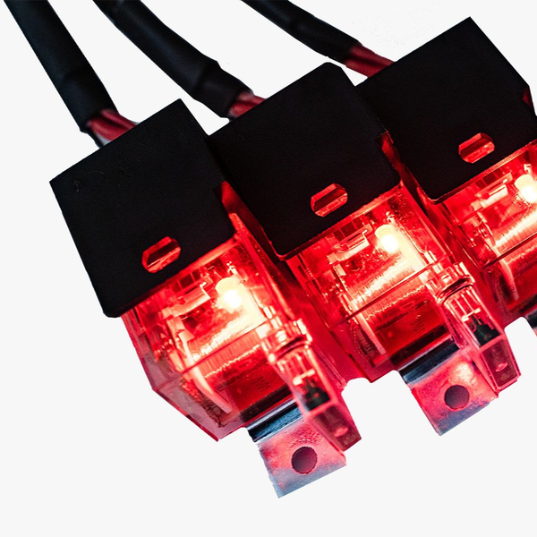 FuelTech Relay w/ Built-In Fuse 40A